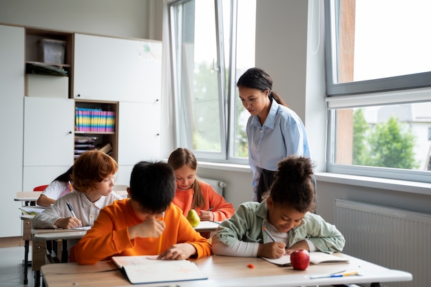 Enseignante à l'école