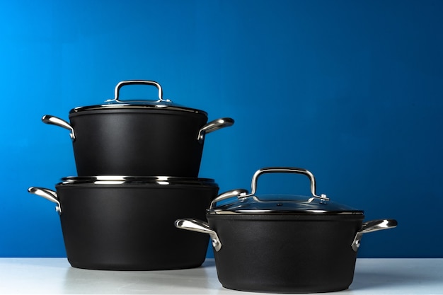 Ensemble de batterie de cuisine noire