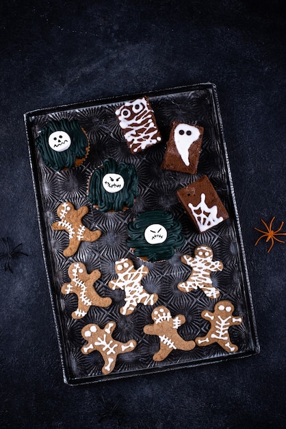 Ensemble de desserts effrayants d'halloween