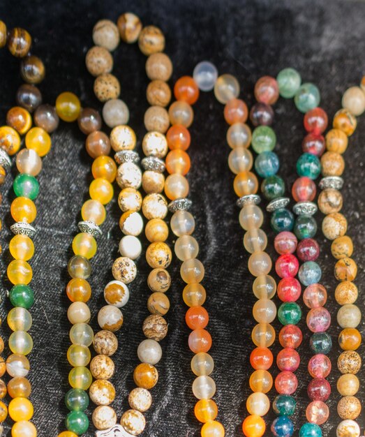 Ensemble de perles de prière de différentes couleurs