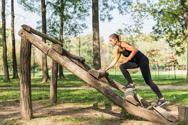 Entraînement sur un parcours d'obstacles