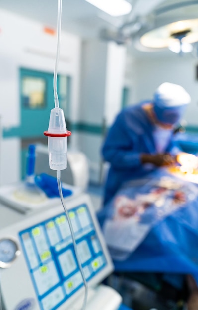 Équipement médical d'urgence pour opération Technologie moderne de soins chirurgicaux