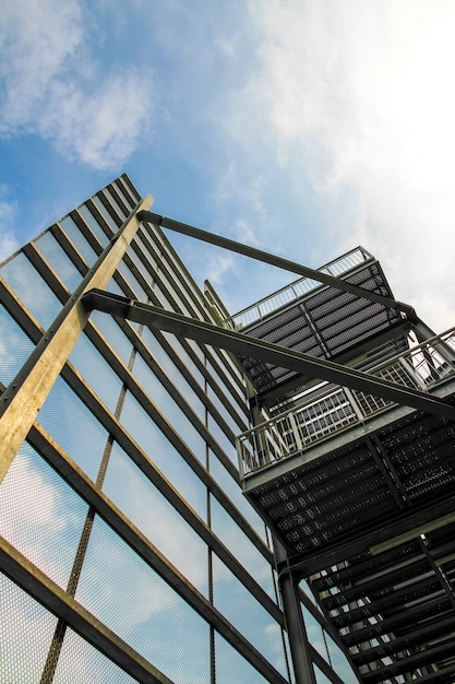 Escalier d'un bâtiment industriel