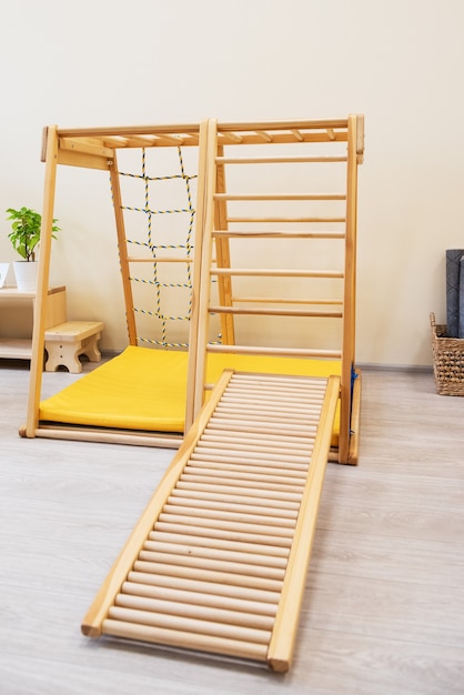 Escalier en bois Montessori