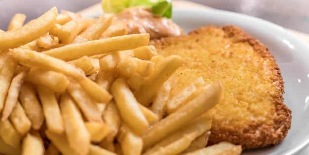 Escalope milanaise avec frites