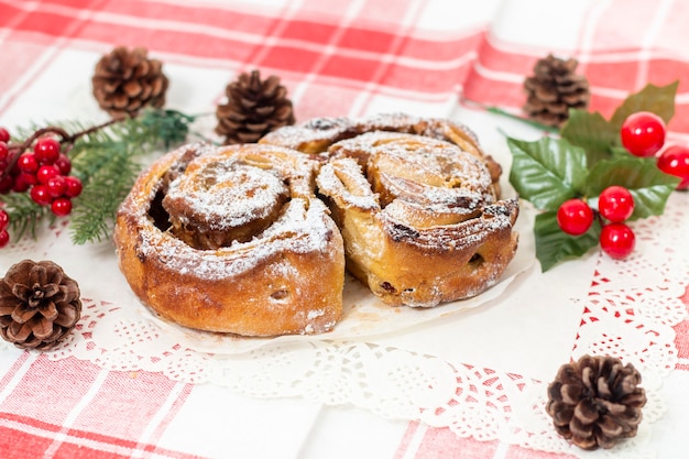 Escangalhado de gâteau de Noël typique.