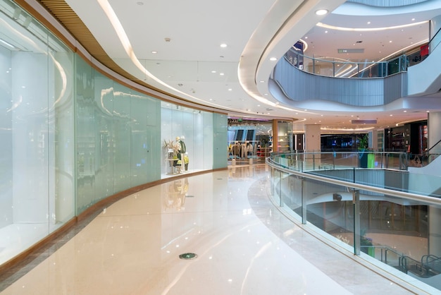 Espace intérieur d'un grand magasin