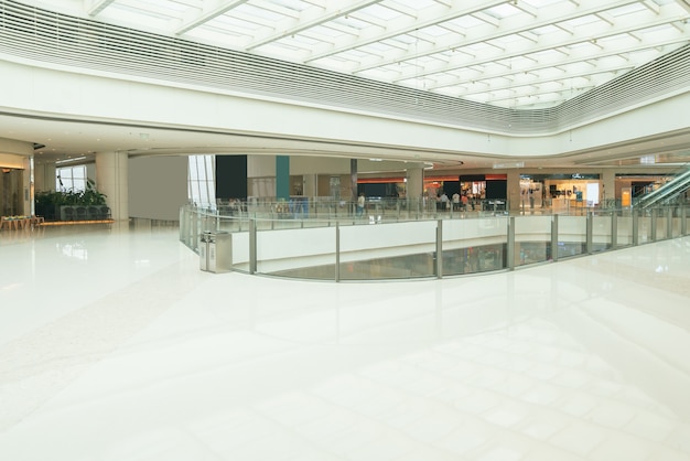Espace intérieur d'un grand magasin