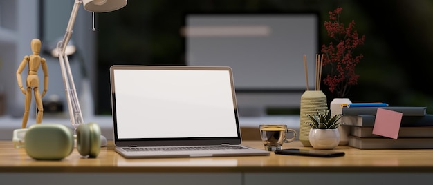 Espace de travail de bureau moderne avec ordinateur portable portable et décors sur table en bois rendu 3d