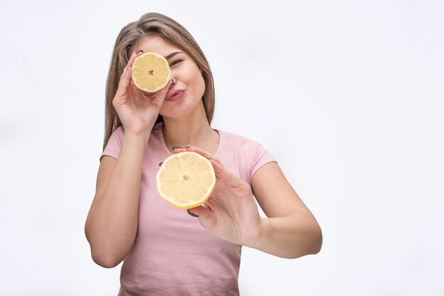 Espiègle, jeune femme, pose, appareil-photo