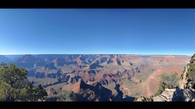 C'est une vue panoramique à couper le souffle sur le Grand Canyon, l'un des monuments naturels les plus emblématiques des États-Unis.