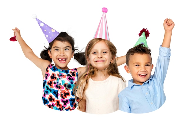 Étiquette de fête d'anniversaire PNG pour enfants à fond transparent
