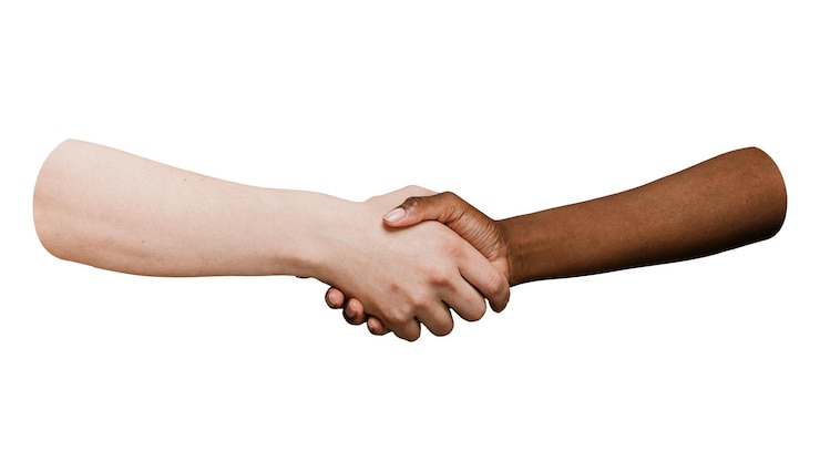 Photo étiquette png de poignée de main diversifiée image isolée fond transparent