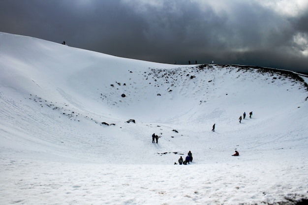 Etna, Volcan De Sicile Recouvert De Neige