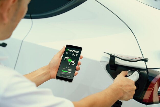 Év affichage de l'état de la batterie de la voiture sur l'application smartphone Perpetual