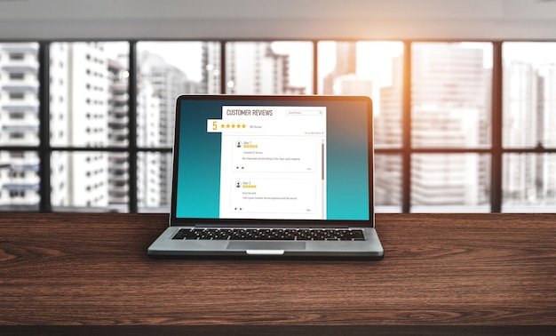 Photo expérience client et analyse des avis par un logiciel informatique moderne