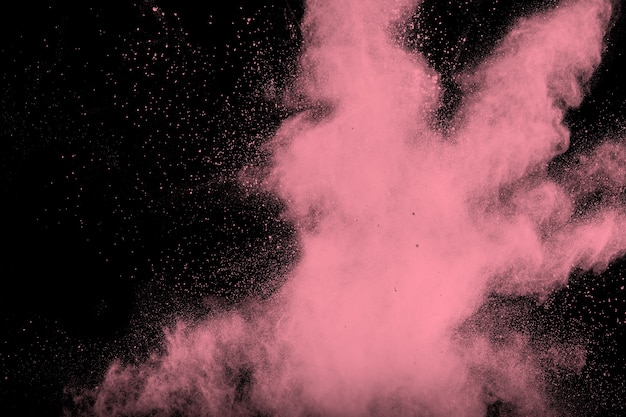 Explosion de poudre rose abstraite