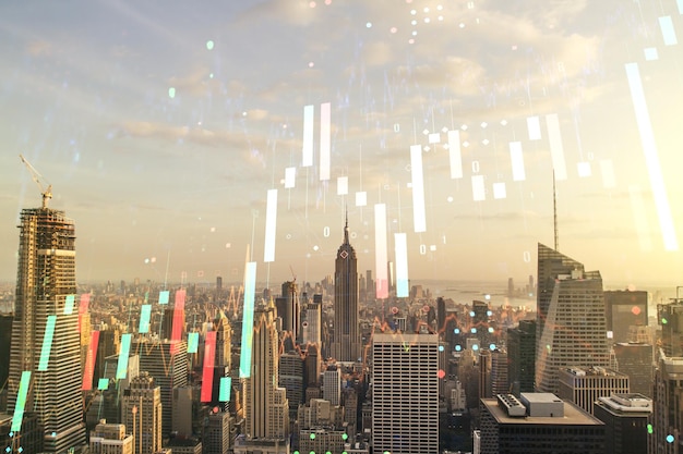 Exposition multiple du diagramme financier abstrait virtuel sur les immeubles de bureaux de Manhattan concept bancaire et comptable d'arrière-plan