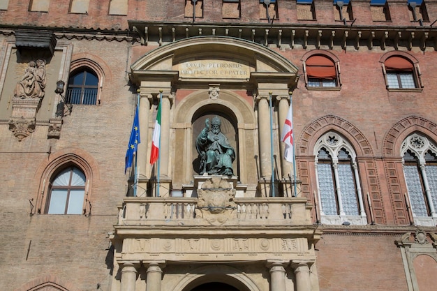 Façade de l'hôtel de ville, Bologne, Italie