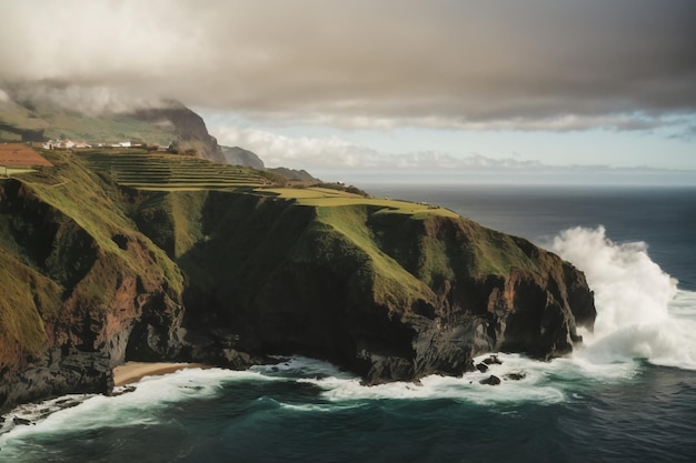 Photo des falaises hautes dans les îles féroé basalte vertigineux