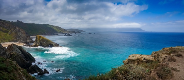 Falaises d'Ortigueira et océan atlantique Galice Espagne