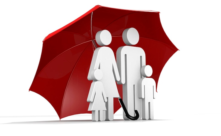 Photo famille sous parapluie pour le concept de soins de santé