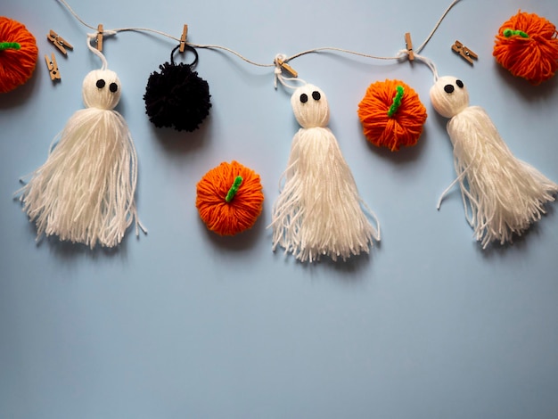 Fantômes drôles et citrouilles à cordes Décorations pour les vacances de leurs propres mains Halloween