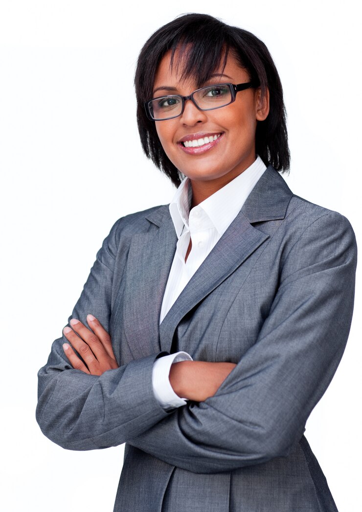 Photo femme d'affaires avec les bras croisés portant des lunettes
