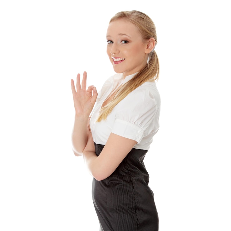 Photo une femme d'affaires confiante sur un fond blanc