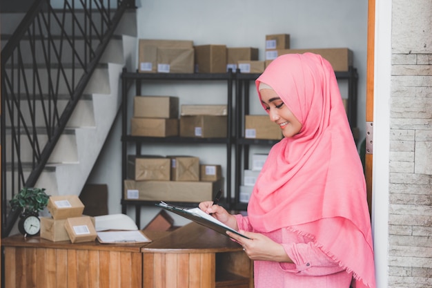 Femme d'affaires indépendante