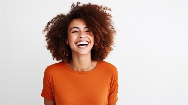 Femme afro-américaine souriante