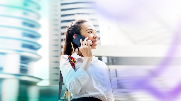 Femme De Bureau Asiatique