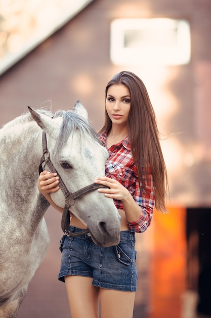 Femme et cheval