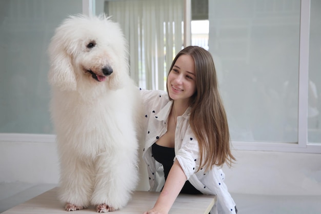 femme et le chien