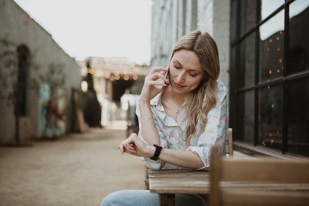 Femme, Conversation Téléphone, Dehors