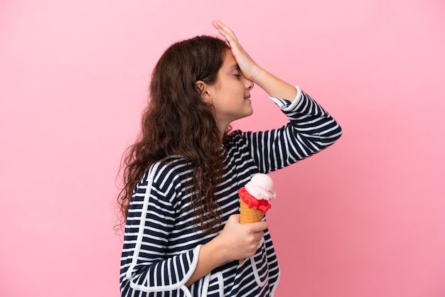 femme sur fond isolé