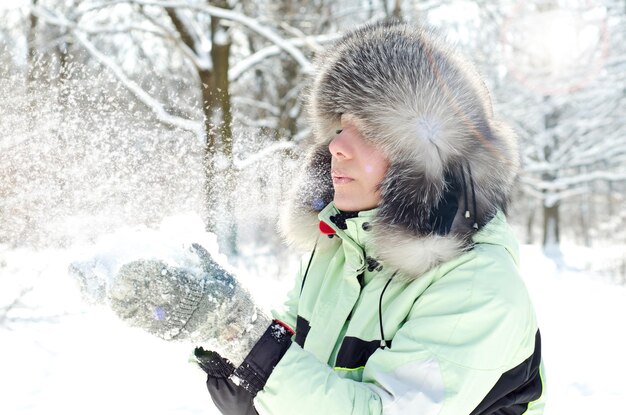 Femme en hiver