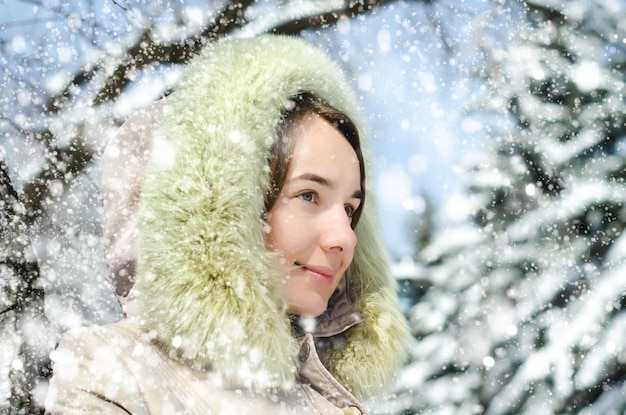 Femme en hiver