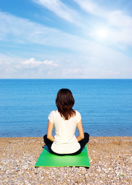 Femme en méditation