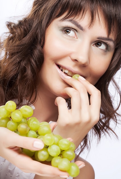 Photo femme, à, raisins verts