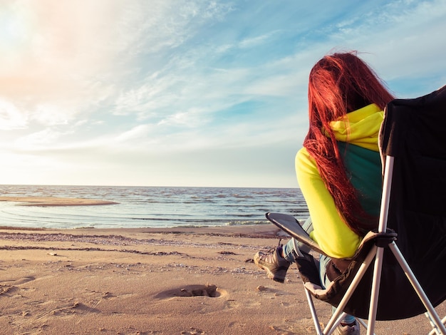 femme, reposer plage