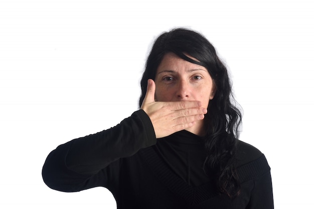 Une Femme Avec Sa Bouche Couverte