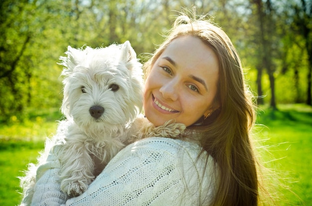 femme, à, terrier