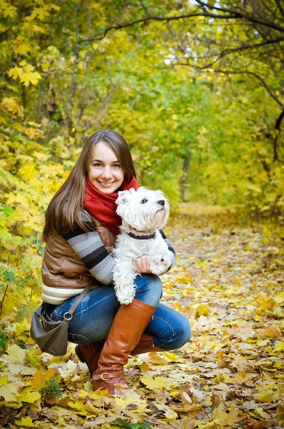 femme, à, terrier