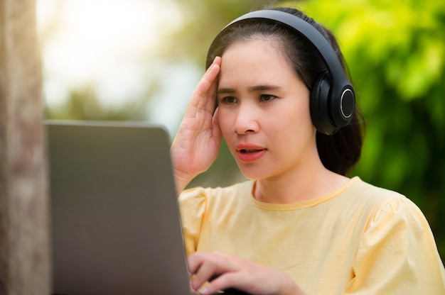 Les femmes enceintes sont stressées au travail, les femmes enceintes sont stressées au travail