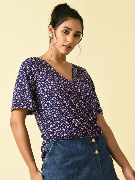 Les femmes Kurti avec Pant amp Dupatta