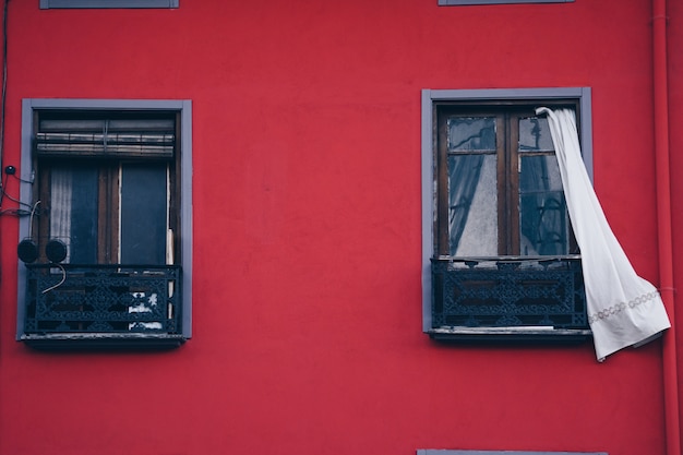 fenêtre dans la maison