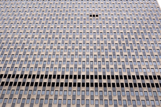 Fenêtre avec réflexion sur le bâtiment à New York