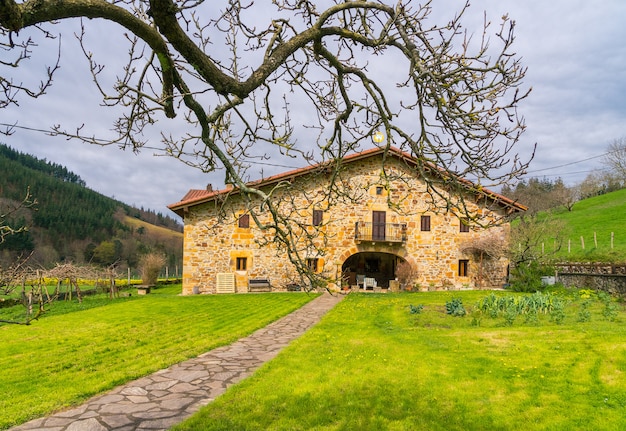 une ferme typique du Pays basque