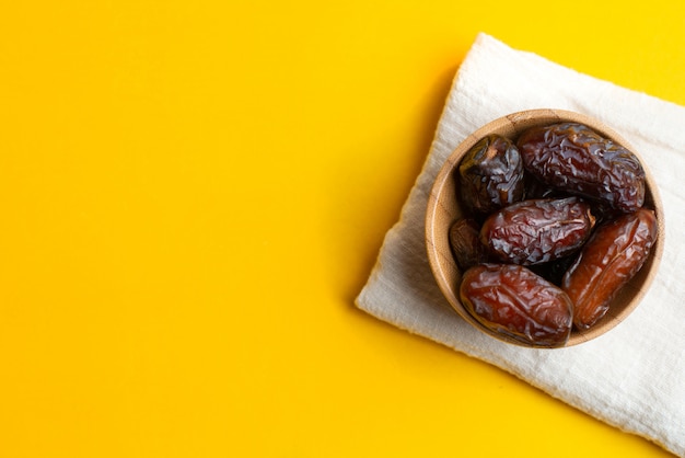 Festival Ramadan Kareem, Dates au bol